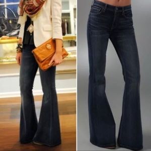 7 for all mankind ginger bell bottom jeans size 29